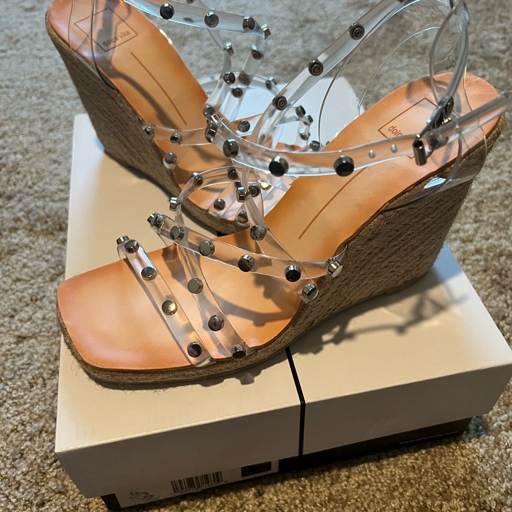 Dolce Vita Wedge Sandal size 10